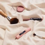 Štetec na očné tiene